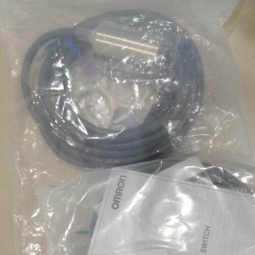 圆柱型omron传感器E2E-CR8C1选择要点